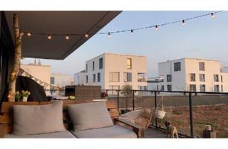 Wohnung kaufen in 85053 Ingolstadt, Ingolstadt - Hochwertige 2-Zimmerwohnung mit Dachterrasse
