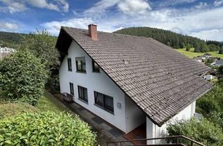 Wohnung kaufen in Falkenstraße 56, 72270 Baiersbronn, Schöne 4-Zimmerwohnung mit Garten und 2 Balkonen