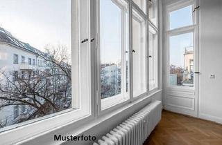 Wohnung kaufen in Memelstraße xxxx, 46284 Dorsten, 2-Zimmer-Wohnung mit Loggia