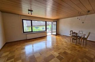Wohnung kaufen in 71229 Leonberg, Gepflegte 2 Zimmer Wohnung mit Balkon sucht Sie!