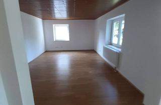 Wohnung mieten in Nelkenweg 11, 92224 Amberg, Ansprechende 4-Zimmer-Erdgeschosswohnung mit gehobener Innenausstattung in Amberg
