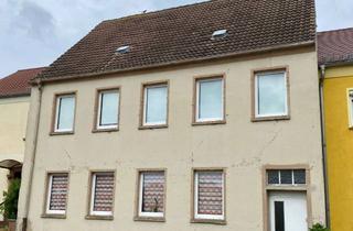 Haus kaufen in 39261 Zerbst, Handwerker aufgepasst! Zweifamilienhaus im Herzen von Zerbst/Anhalt sucht neuen Eigentümer