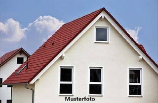 Einfamilienhaus kaufen in Münchner Straße xxxx, 63110 Rodgau, Einfamilienhaus mit Einlieger, Garage, Stellplätzen und Garten