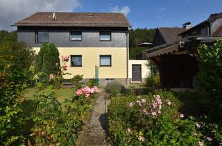 Haus kaufen in Am Sonnenbrink, 38642 Goslar, Schönes Ein- bis Zweifamilienhaus mit Garage in ruhiger Lage