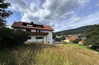 Mehrfamilienhaus kaufen in 94249 Bodenmais, Mehrfamilienhaus mit traumhafter Fernsicht im Zentrum von Bodenmais