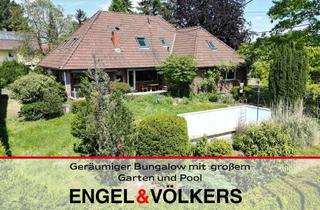 Haus kaufen in 76872 Minfeld, Geräumiger Bungalow mit großem Garten und Pool