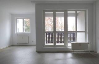 Sozialwohnungen mieten in Saarlandstraße 94b, 16515 Oranienburg, WBS 1. Förderweg erforderlich! Helle 2-Raumwohnung mit Terrasse