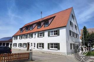 Anlageobjekt in 89438 Holzheim, MFH mit Nostalgie – weniger als 2.000 €/m² Wohnfläche – in Holzheim