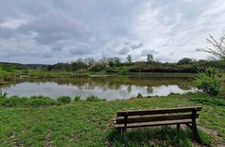 Grundstück zu kaufen in 96185 Schönbrunn, Schönbrunn - Romantisches Grundstück direkt am See - Landkreis Bamberg