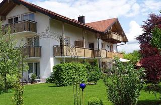 Wohnung kaufen in 83358 Seebruck, Erdgeschoss-Maisonette mit Terrasse fußläufig zum Chiemsee Badestrand