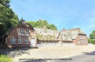 Haus kaufen in 25926 Westre, Stilvolle ehemalige Gaststätte unter Reet am Waldrand mit historischem Charme