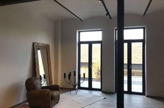 Lofts mieten in Wellingsweg 2-12, 56072 Metternich, Exklusive, vollständig renovierte 1-Zimmer-Loft-Wohnung mit gehobener Innenausstattung in Koblenz