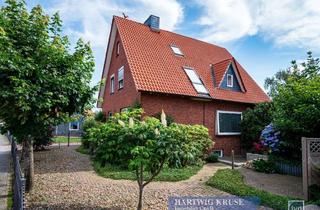 Einfamilienhaus kaufen in 21729 Freiburg, Ideale Lage vereint Ruhe und Wohnkomfort: Attraktives Einfamilienhaus mit Nebengebäuden