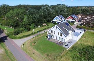 Einfamilienhaus kaufen in 18556 Wiek, Einfamilienhaus mit Wasserblick und zwei Ferienhäuser