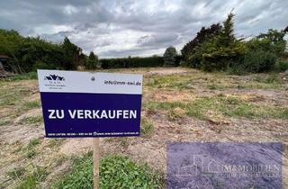 Grundstück zu kaufen in Siedlerweg 17, 91350 Gremsdorf, BAUPLATZ IN WOHNSIEDLUNG - VOLL ERSCHLOSSEN - MIT BAUGENEHMIGUNG FÜR 2 DOPPELHAUSHÄLFTEN - AUCH EFH