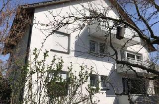 Wohnung mieten in 88400 Biberach, Attraktive 1,5-Raum-Dachgeschosswohnung mit EBK und Balkon in Biberach-Rissegg