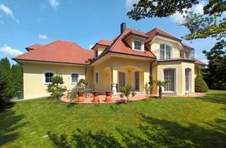 Villa kaufen in 94501 Aidenbach, Traumhaft - Einfamilienhaus Villa am Park!