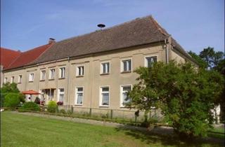 Mehrfamilienhaus kaufen in 18190 Sanitz, Sanitz - 259000 ?, Gelegenheit, 3444 qm Grundstück & Mehrfamilienhaus in R