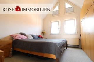 Wohnung kaufen in 77866 Rheinau, Wohnen am Dach: Vermietete 3-Zimmer-Wohnung mit Balkon