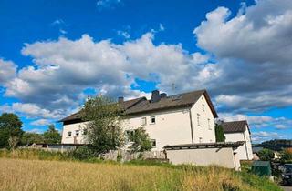 Haus kaufen in 96332 Pressig, Pressig - Anwesen mit zwei Wohnhäuser