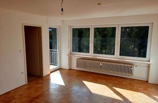 Wohnung mieten in Watzmannstraße, 84524 Neuötting, NEU: 3,5-Zi.-Whg. mit Balkon und Garten in 2-Fam.-Haus, Böden neuwertig, Fassade in Kürze NEU