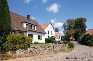 Einfamilienhaus kaufen in Kehrwieder XXXX, 19399 Goldberg, Einfamilienhaus und hausnahes Gartenland