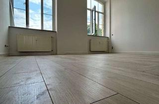 Lofts mieten in Obere Hauptstraße 67 b, 09235 Burkhardtsdorf, Erstbezug nach San.! Große 5-Zi. Loft mit Tageslichtbad, Wohnküche und Riesenloggia in ruhiger Lage!