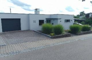 Einfamilienhaus kaufen in 97215 Uffenheim, Uffenheim - Großzügiges Einfamilienhaus in traumhafter Lage