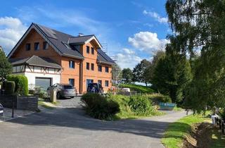 Wohnung mieten in 53819 Neunkirchen-Seelscheid, 4-Raum-Wohnung mit gehobener Innenausstattung mit Balkon in Neunkirchen-Seelscheid