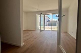 Wohnung kaufen in Vogelsangstraße 3, 94447 Plattling, Plattling - Exklusive 2-Zimmer-Neubauwohnung am Frohnauer Weiher in Plattling (2)