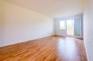 Wohnung mieten in Am Quellenberg B 9a, 01833 Dürrröhrsdorf-Dittersbach, Neu renovierte 2-Raumwohnung mit Loggia * 2. OG * SP * neuer Fußboden * Bad mit Wanne & Fenster *TOP