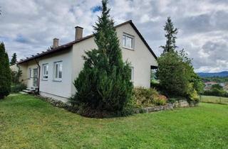 Einfamilienhaus kaufen in 72131 Ofterdingen, Einfamilienhaus in Aussichtslage mit großem Grundstück und Gestaltungspotential in Ofterdingen