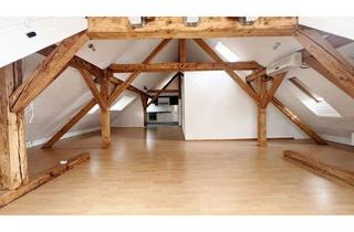 Wohnung kaufen in 91054 Erlangen, Exklusive Dachgeschoss-Galeriewohnung mit Garten und Dachterrasse in bester Lage von Erlangen