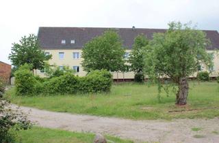 Wohnung mieten in Kuhsdorf 40, 16928 Pritzwalk, Sehr schöne 3 Raumwohnung für Umweltbewusste mit Gartenparzelle!!