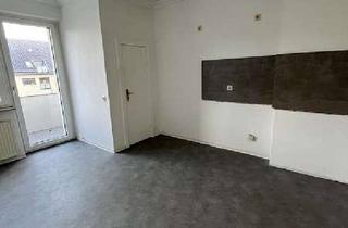 Wohnung mieten in Max-Dietrich-Straße 13, 27570 Geestemünde, großzügige WG-geeignete 3 Zimmer Wohnung mit Balkon