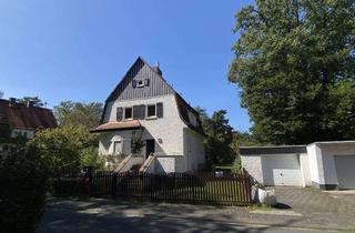 Villa kaufen in 63303 Dreieich, Dreieich-Buchschlag: Denkmalgeschützte Villa auf großem Gartengrundstück