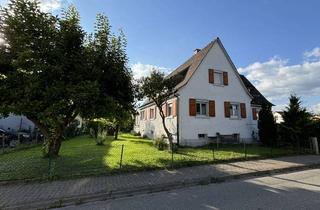 Mehrfamilienhaus kaufen in Steingasse, 79227 Schallstadt, Mehrfamilienhaus mit 3 Wohnungen und tollem Grundstück im Herzen von Schallstadt-Wolfenweiler