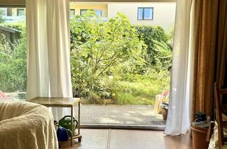 Wohnung kaufen in 76887 Bad Bergzabern, Ruhiges Wohnen mit überdachter Terrasse und Garten mit eigenem Feigenbaum