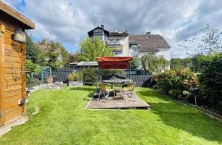 Wohnung kaufen in 42653 Gräfrath, Elegante Maisonette in Solingen Gräfrath: Purer Wohnluxus mit Garten,Dachterrasse, Kamin u.v.m.