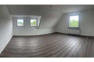 Wohnung mieten in Harkortstr., 58675 Hemer, Moderne und helle DG-Wohnung mit Balkon an der Stadtgrenze zwischen Hemer / Iserlohn zu vermieten