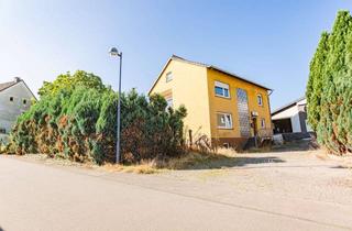 Einfamilienhaus kaufen in 54552 Strotzbüsch, Einfamilienhaus, aufteilbar in zwei Wohneinheiten in ruhiger Lage in der Eifel