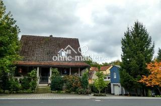 Einfamilienhaus kaufen in 96166 Kirchlauter, Saniertes Einfamilienhaus mit vermietetem, freistehendem Nebenhaus und Garten.