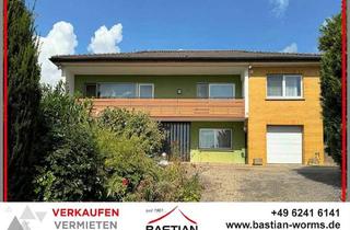 Haus kaufen in 67591 Mölsheim, Besonders aussichtsreich: EFH - Südhanglage - Garten - Garage- Stellplätze - Pool - Mölsheim!