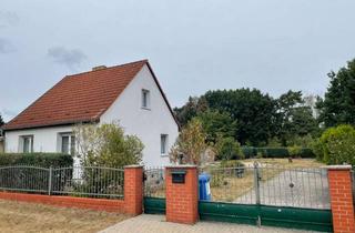 Einfamilienhaus kaufen in 14943 Luckenwalde, Einfamilienhaus mit Garten in bester Wohnlage