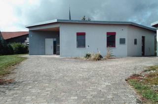 Haus kaufen in Auwiesen, 97486 Königsberg, Passivhaus Oktagon am grünen Dorfrand