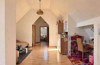 Wohnung kaufen in 78549 Spaichingen, Attraktive 3-Zimmer-Dachgeschosswohnung in Spaichingen