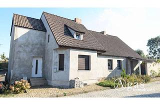 Einfamilienhaus kaufen in 14913 Niedergörsdorf, Einfamilienhaus mit Nebengebäuden und großem Garten