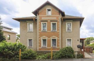 Haus kaufen in 01109 Dresden, Dresden - Großzügiges Wohnen mit großem Garten und Garage für bis zu 2 Familien in ruhiger Lage