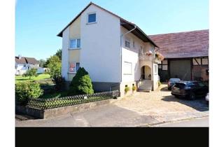 Haus kaufen in Am Linges, 36272 Niederaula, Geräumiges, günstiges 7-Zimmer-Farmhaus in Niederaula