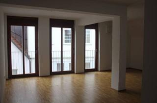 Wohnung mieten in Rathausstraße 19, 74613 Öhringen, Neubau: 3,5-Zi.-Maisonette-Whg.+EBK u. Dachterrasse mitten in ÖHR